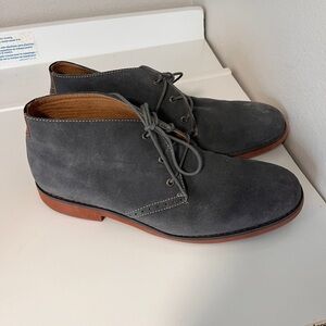 Johnston & Murphy Charcoal Suede Chukka Boots Sz 9.5
